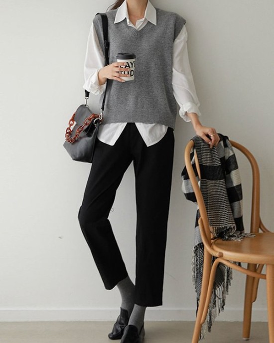 Casual Loose Sleeveless Solid Color V-Neck Sweater Vest Outerwear