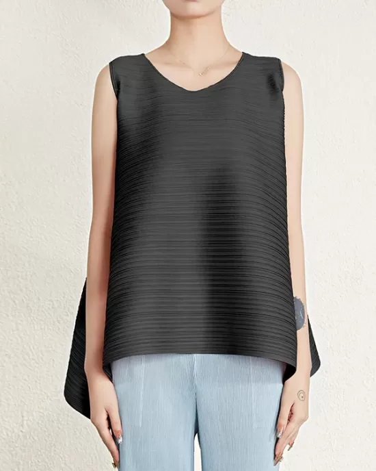 Cropped Sleeveless Pleated Round-Neck Vest Top