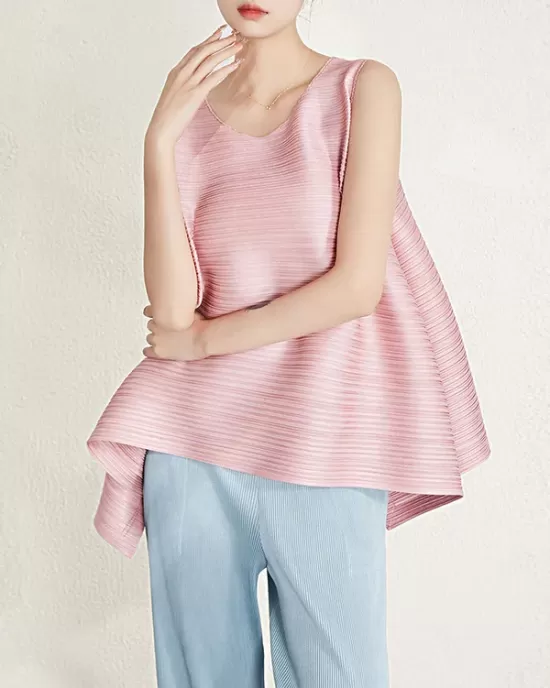 Cropped Sleeveless Pleated Round-Neck Vest Top