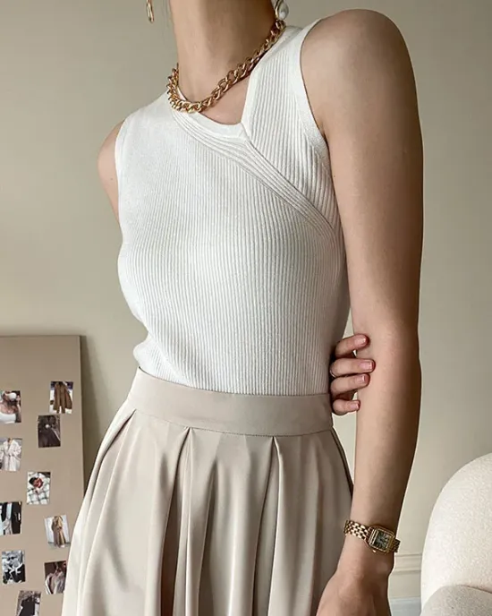 Asymmetric Solid Color Sleeveless V-Neck Vest Top